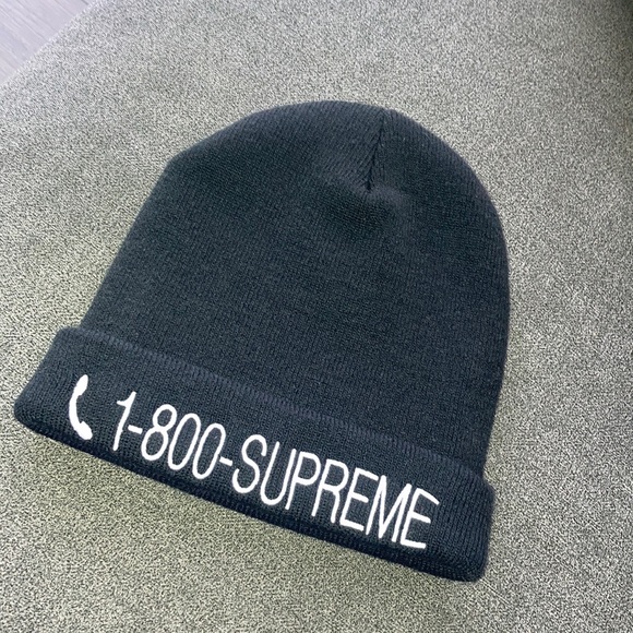 Supreme Beanie WT - Picture 1 of 4